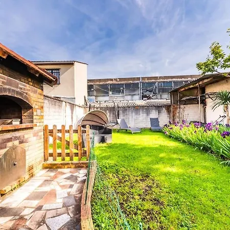 Maison Conviviale